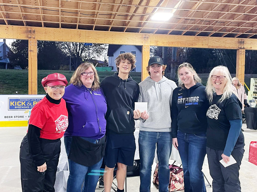 Covered Rink Market Vendors Give Back