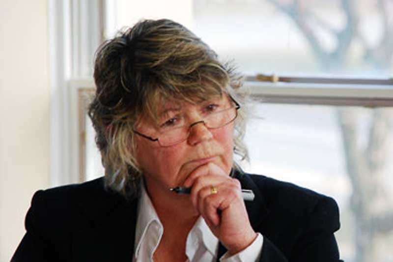 Defiant Gutowski Sues Fellow Councilors For Defamation