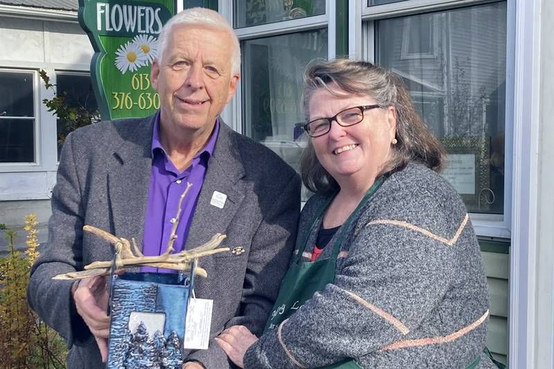 26 Years In Business, Memory Lane Wins County Award