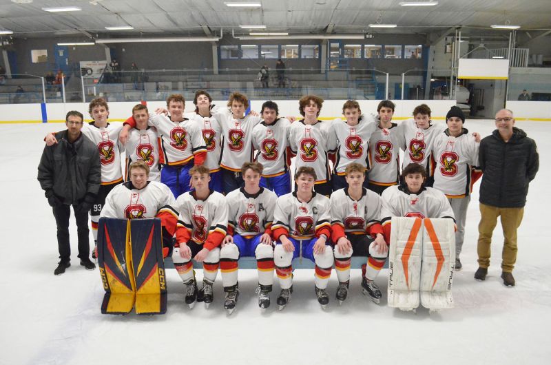 The Sydenham Golden Eagles Varsity Boys Hockey Team won the KASSAA quarterfinal on February 19 against Regiopolis.