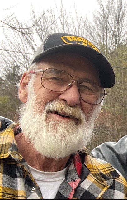 Hilts, Stuart Irwin