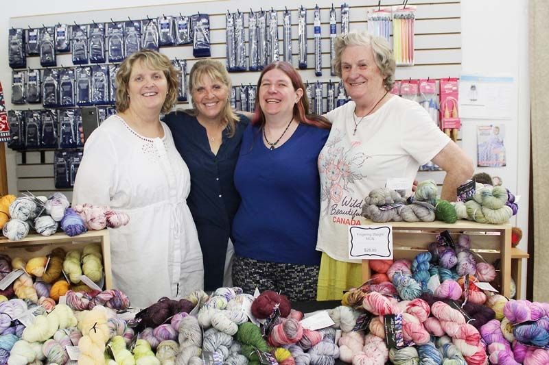 Ewe Can Knit brings the yarn people into Verona