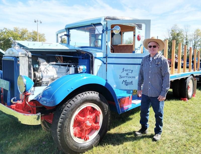 Verona Car Show: Cars & So Much More