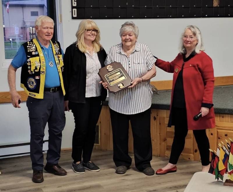 Melvin Jones Award Goes to Lois Emond