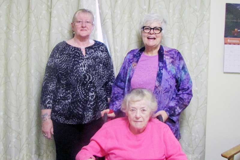 Land O' Lakes Seniors rock Pine Meadow Nursing Home