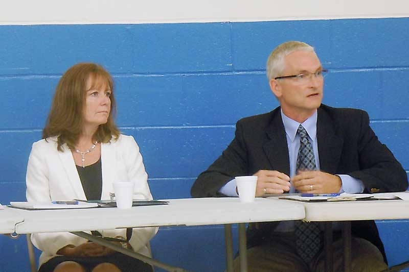 LDSB reps address disgruntled parents in Plevna