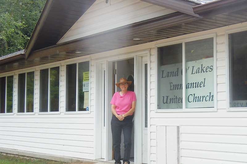 New digs for Land' O Lakes Emmanuel United Church