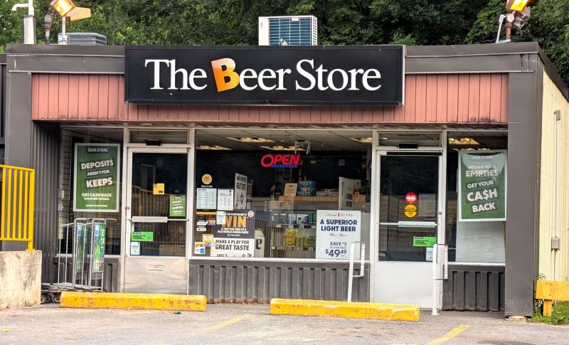 September Closures for Northbrook And Sharbot Lake Beer Stores
