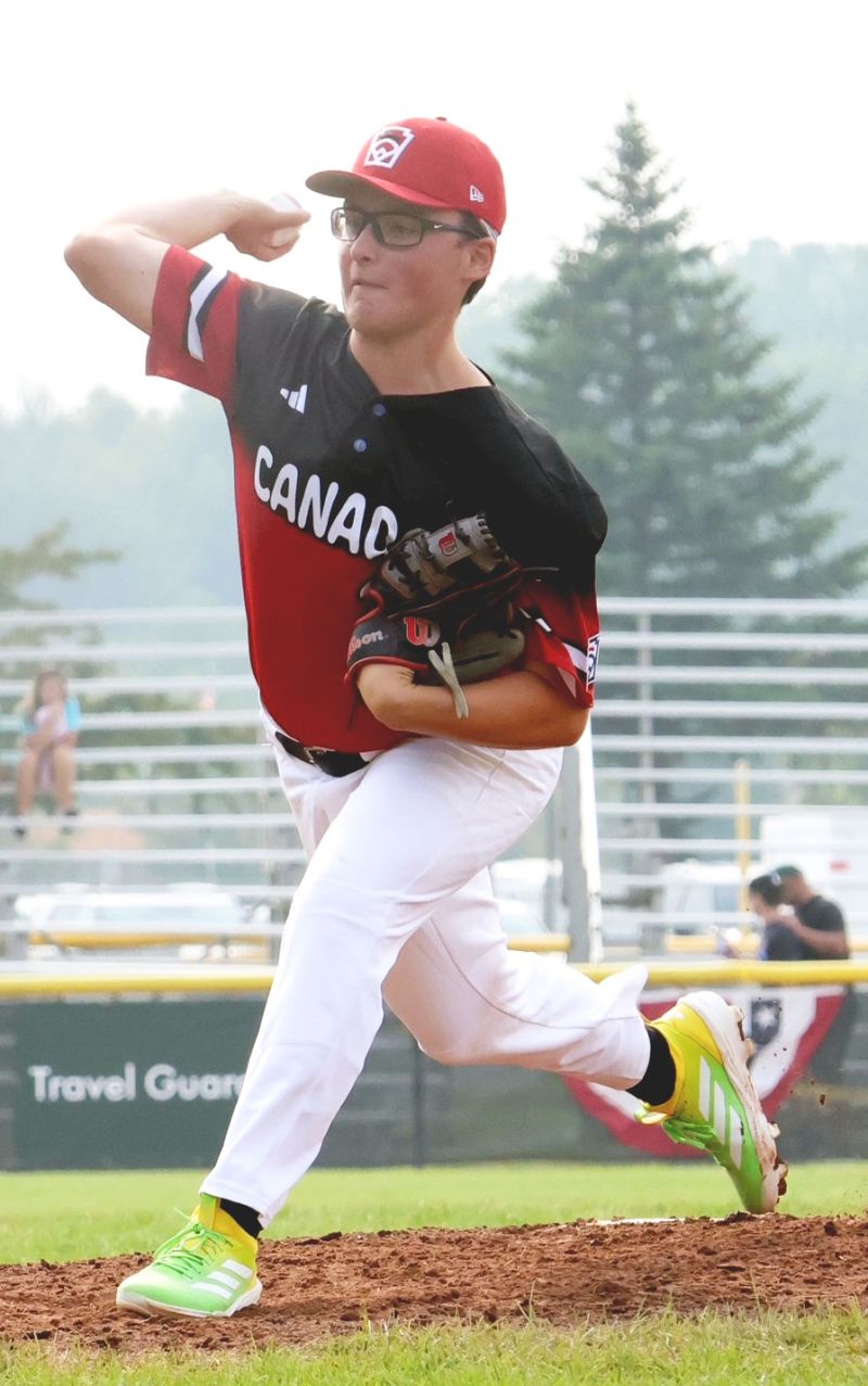 Verona and Sydenham Ballpayers Win National Championship With Kingston Colts