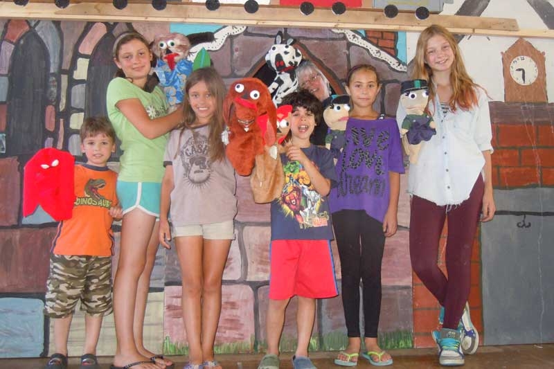 Puppet Fun For Kids At The NFLT In Tichborne