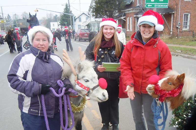 Santa Claus parades spark off the 2014 holiday season