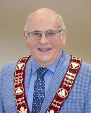 Frontenac County Warden, Gerry Lichty