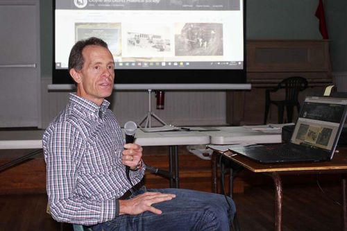 Ken Hook gave a rundown on the Cloyne and District Historical Society’s presence on Flickr. Photo/Craig Bakay