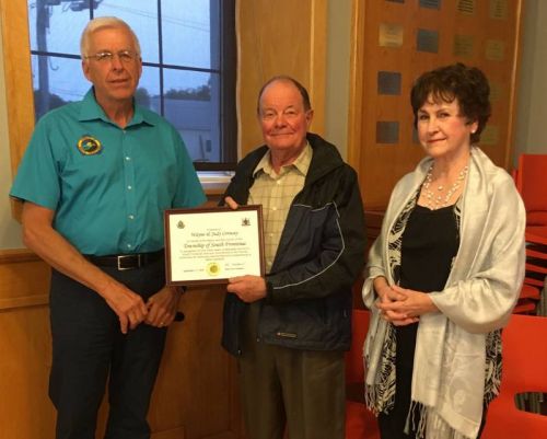 At the beginning of this week's SF Council meeting, Mayor Vandewal presented a plaque to Wayne and Judy Conway, in recognition of "many years of dedicated service to South Frontenac and your commitment to the Verona community, and for improving opportunities and programming for your fellow residents." The Conways are moving to a rural area near Coburg, to be closer to their children. The Conways in turn thanked Council and the Township staff for all their help and encouragement over the years.